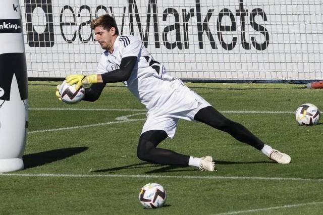 1665684466988044814.jpg 库尔图瓦.jpg