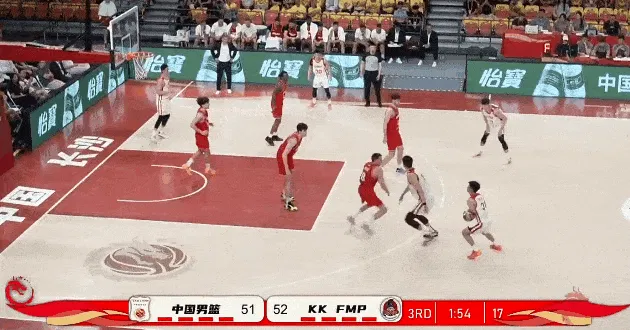 开云体育下载APP-赵维伦干拔三分投进，焦泊乔双手暴扣已经得到11分